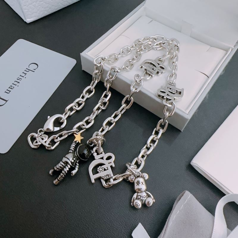 chr1st1an D10r necklaces